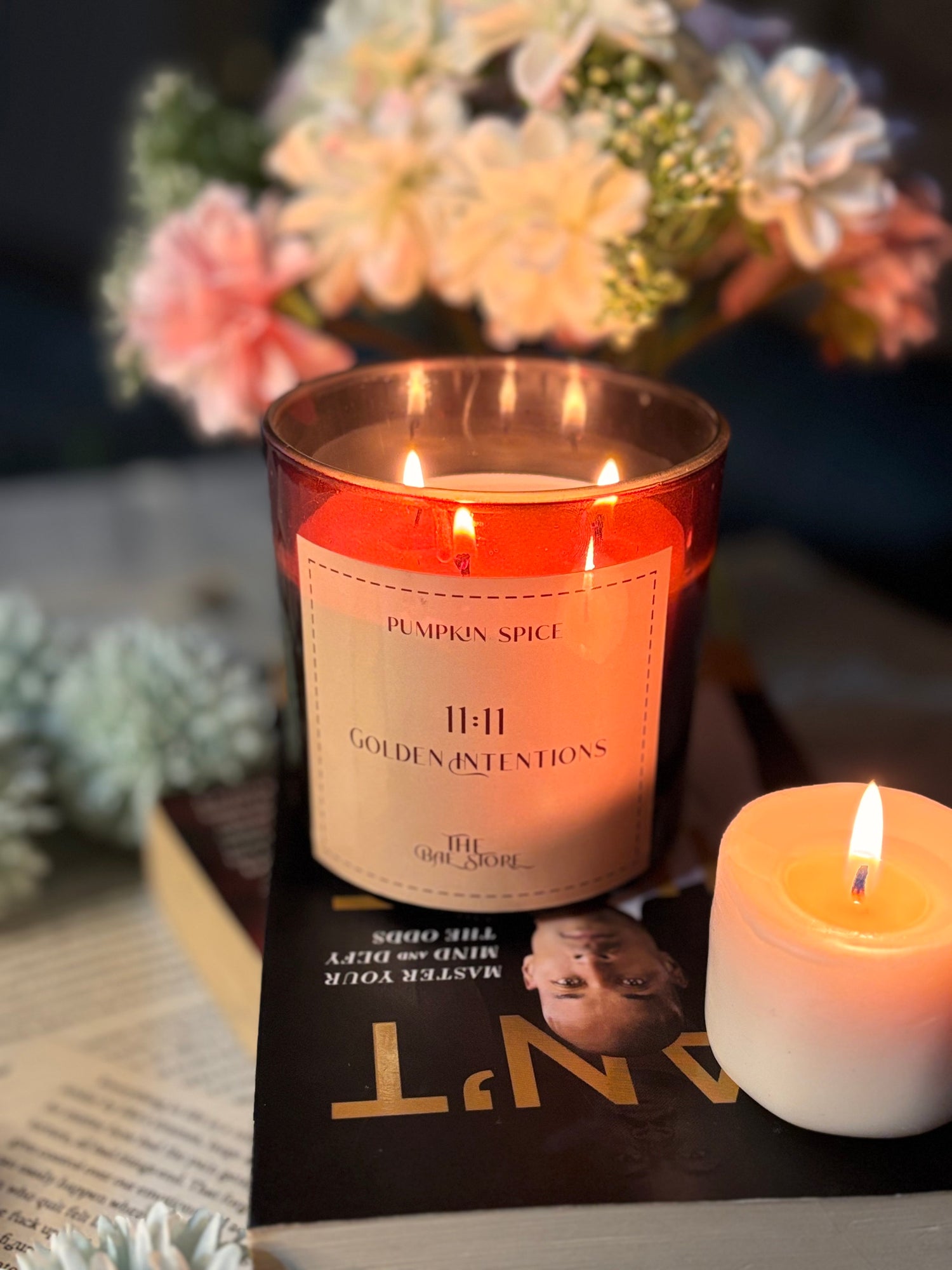 Mood-Setting Aroma Candles